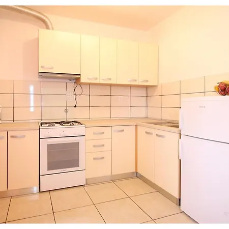 Ivan Bara - Apartment